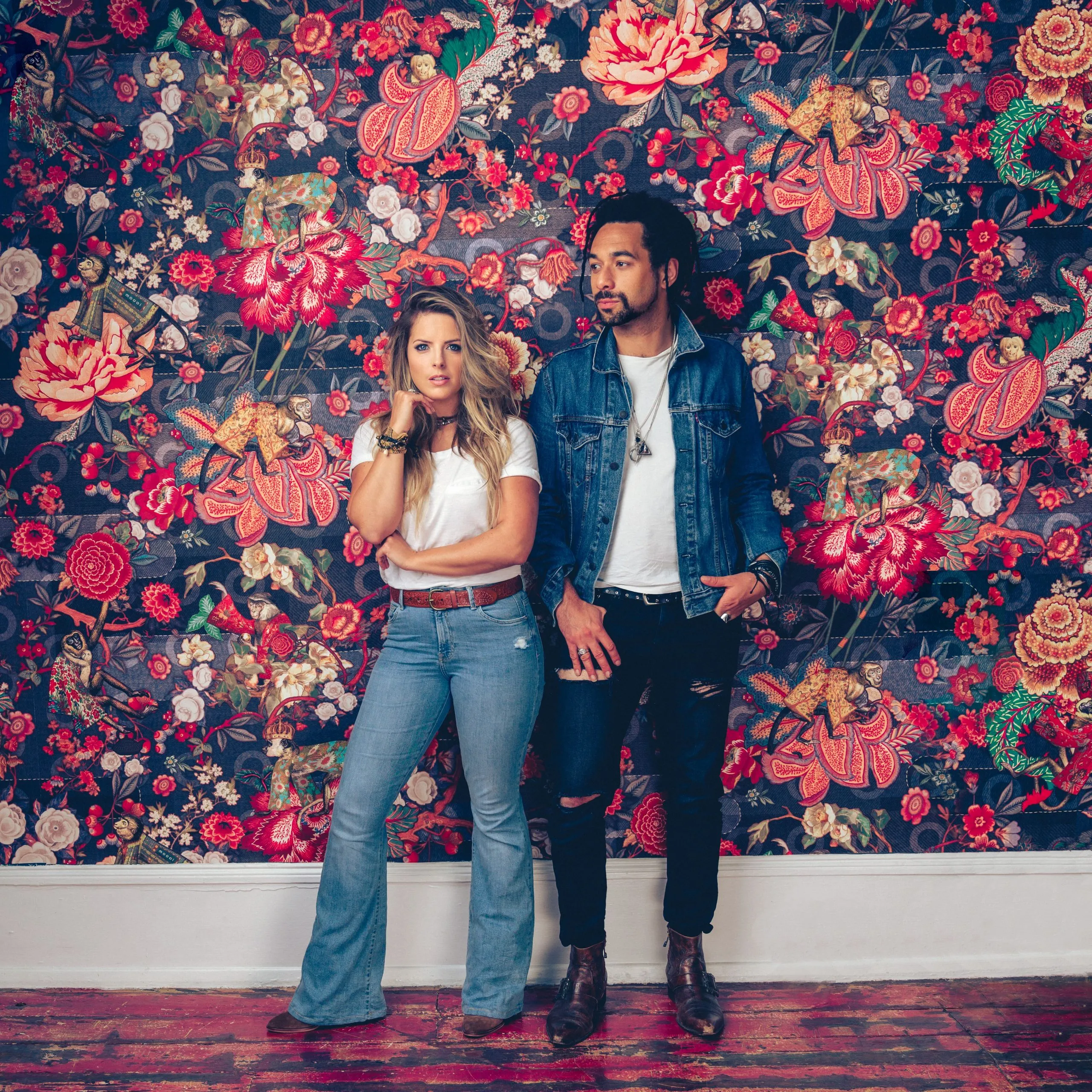 The Shires Album Shoot2488 MASTER Copy Scaled